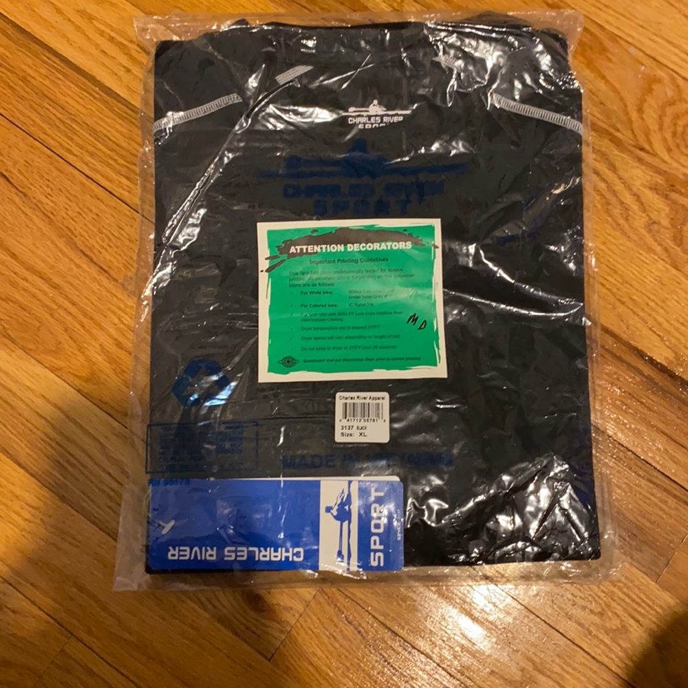 Black long sleeve tee